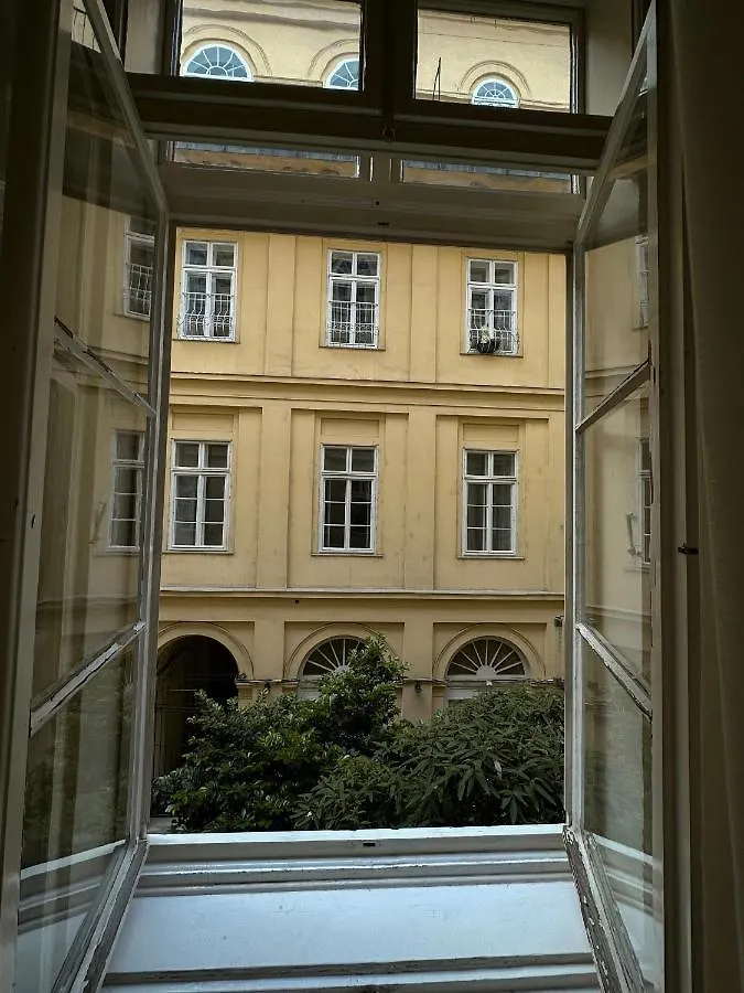 Old Town Apart Apartamento Budapest